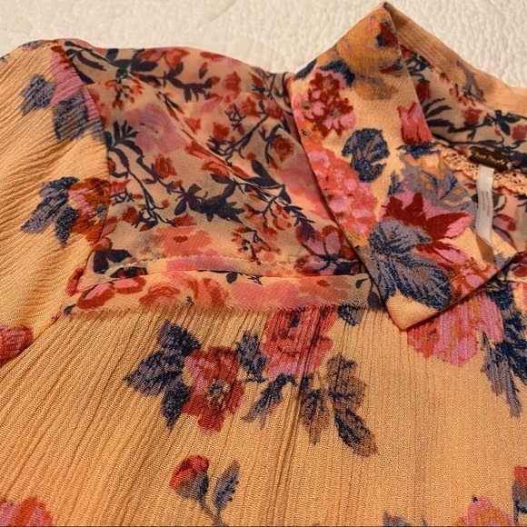 Free People Hold On To Me Top in Coral Combo - S - Picture 14 of 16